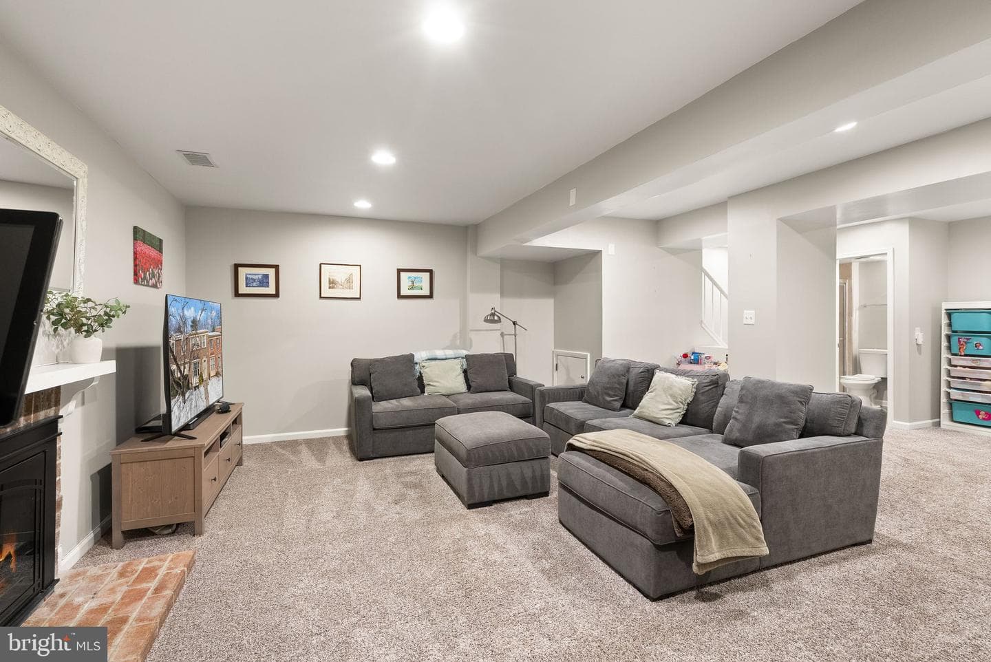 9660 Masterworks Drive photo 33