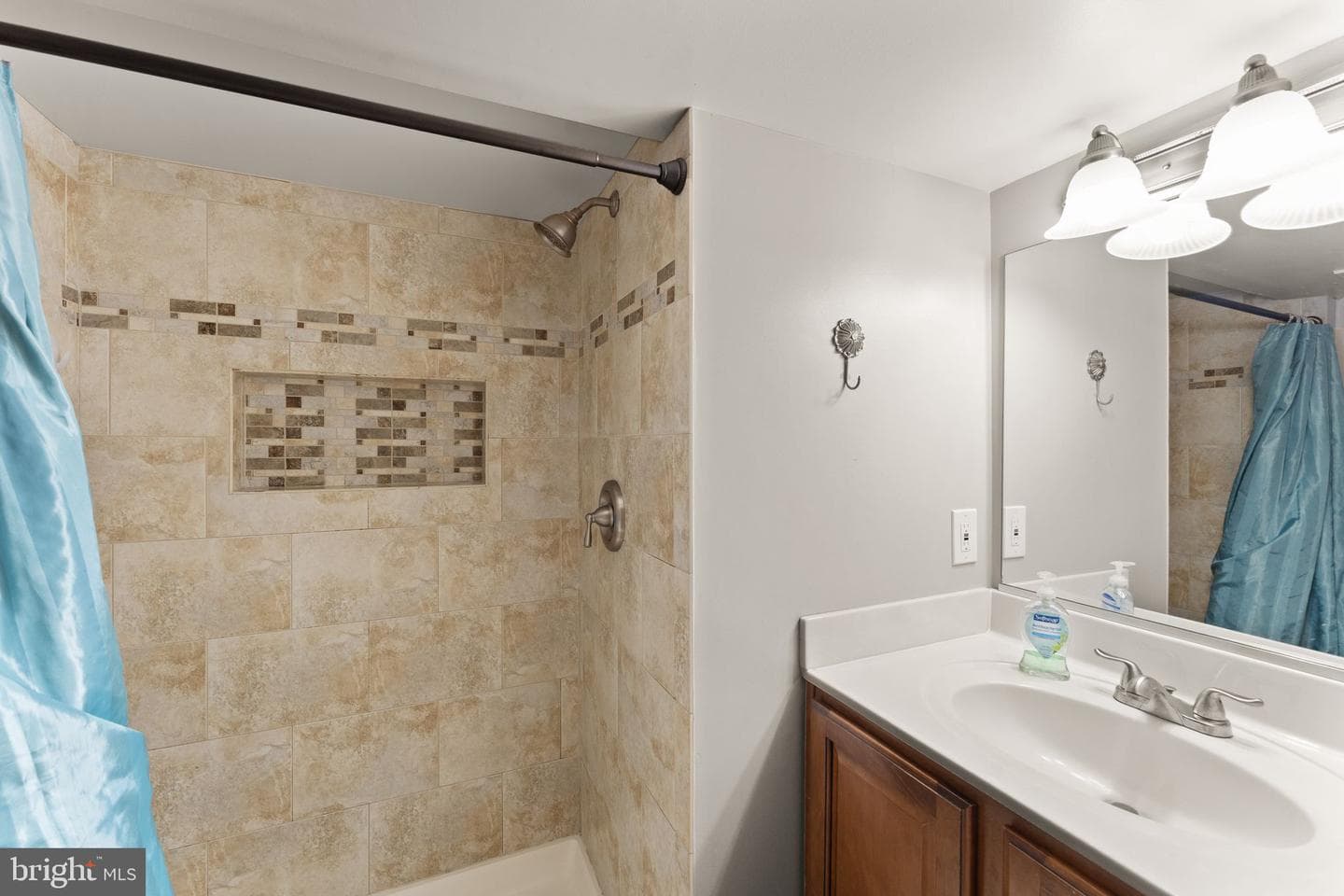 7719 Durer Court photo 30