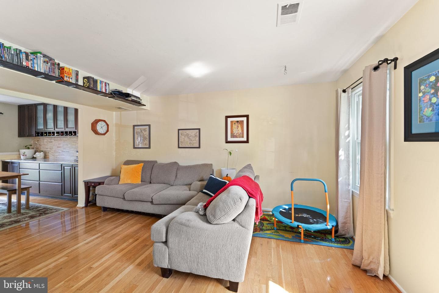 7719 Durer Court photo 6