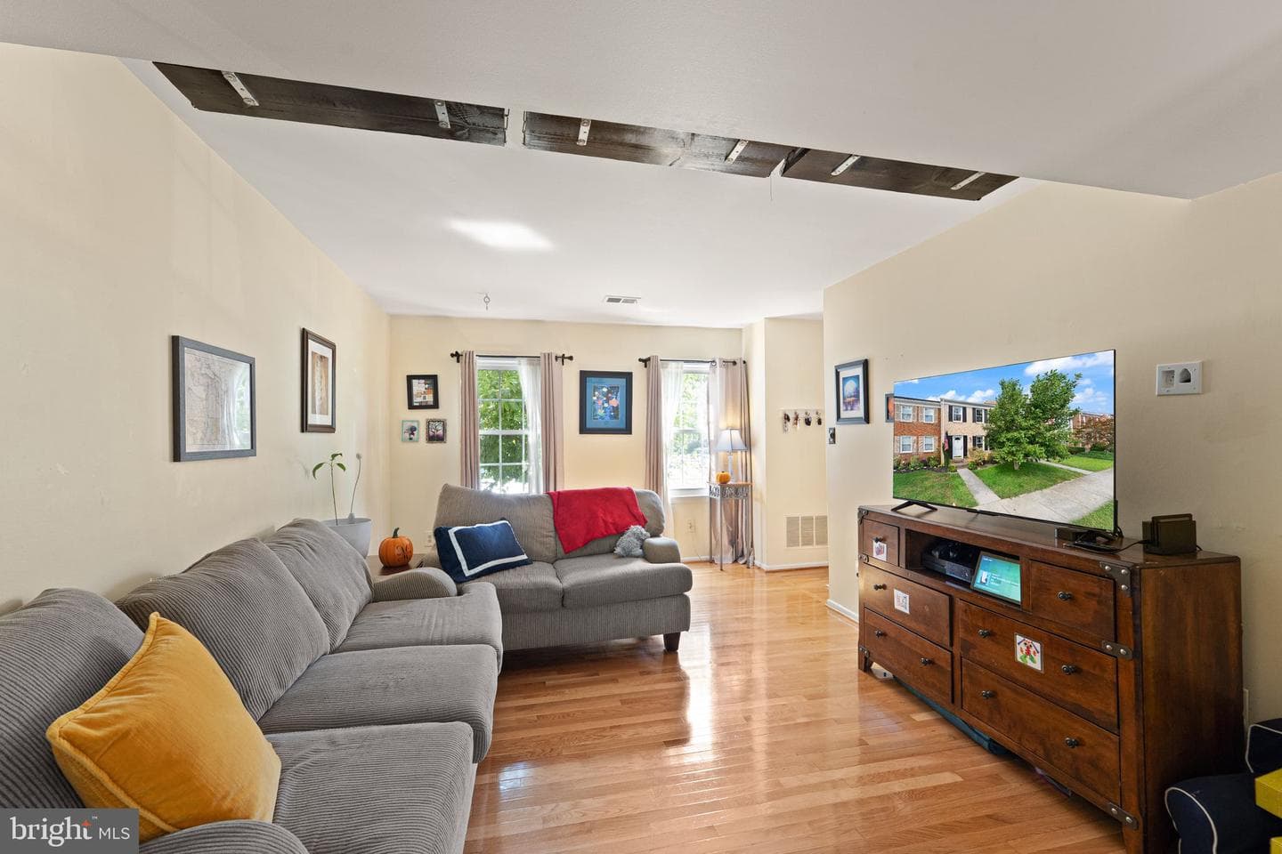 7719 Durer Court photo 9