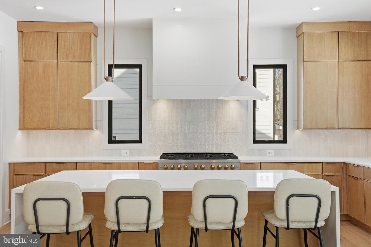 2107 Greenwich Street photo 20