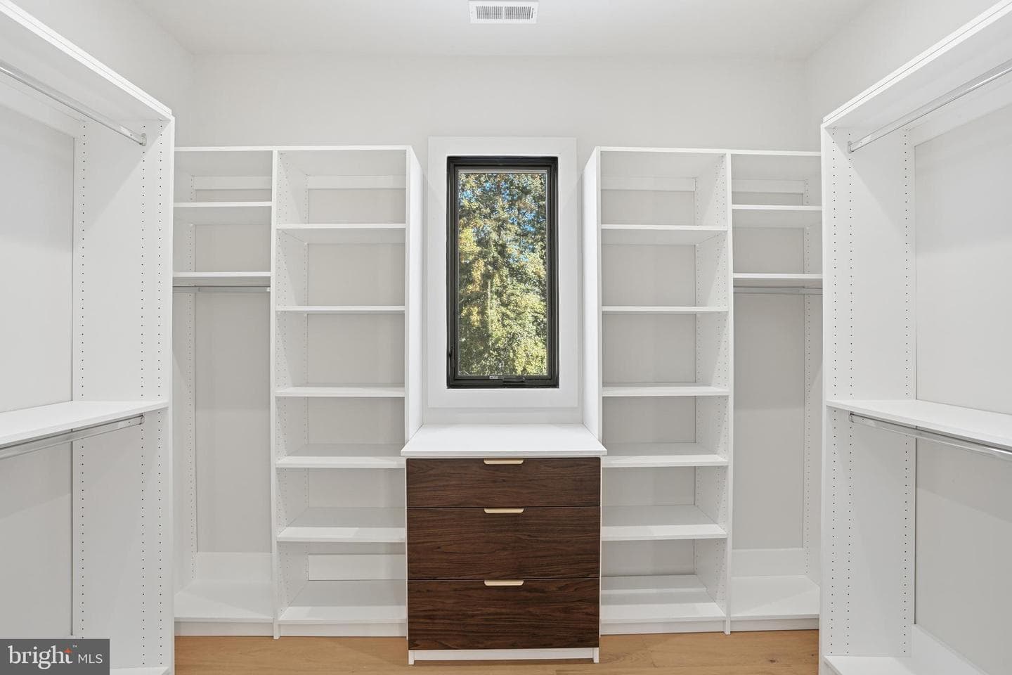 2107 Greenwich Street photo 40