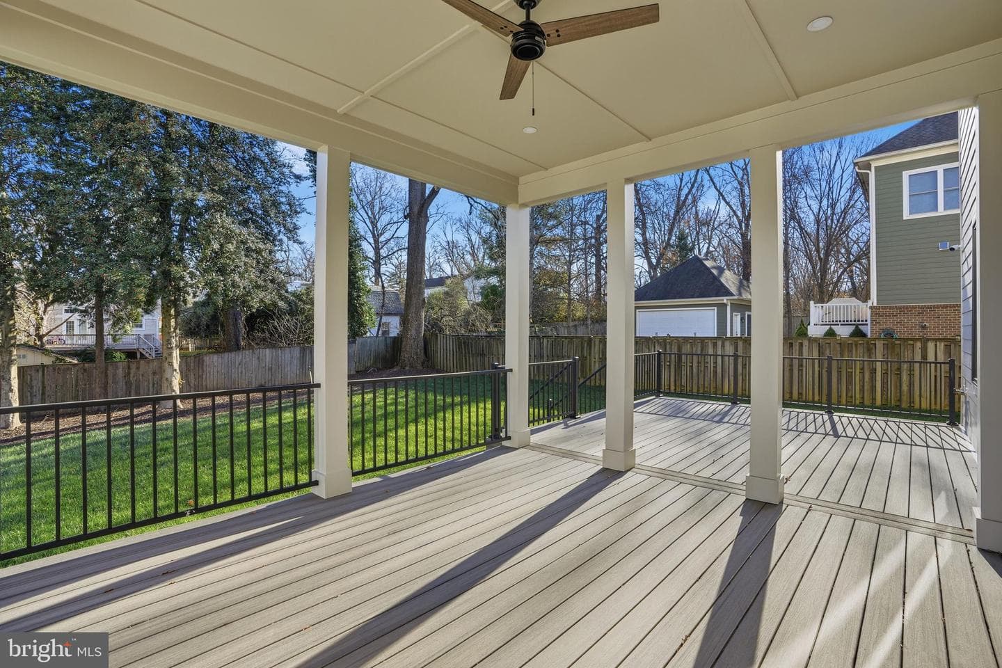 2107 Greenwich Street photo 63
