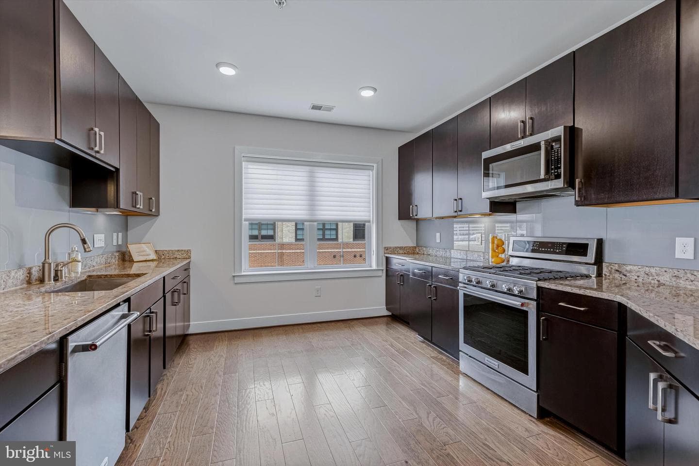 2905 Bleeker Street #4-404 photo 5