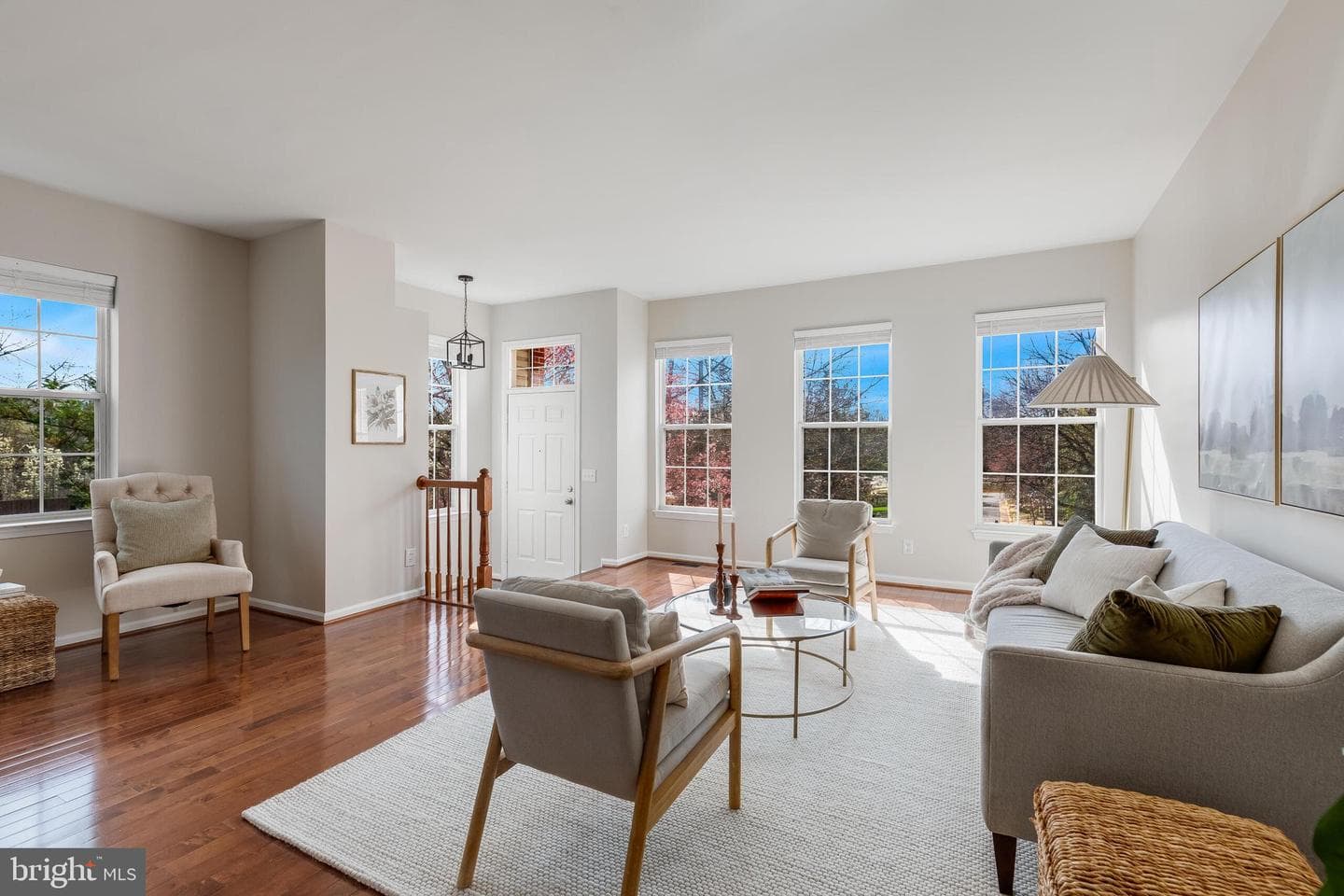 2526 James Monroe Circle photo 11