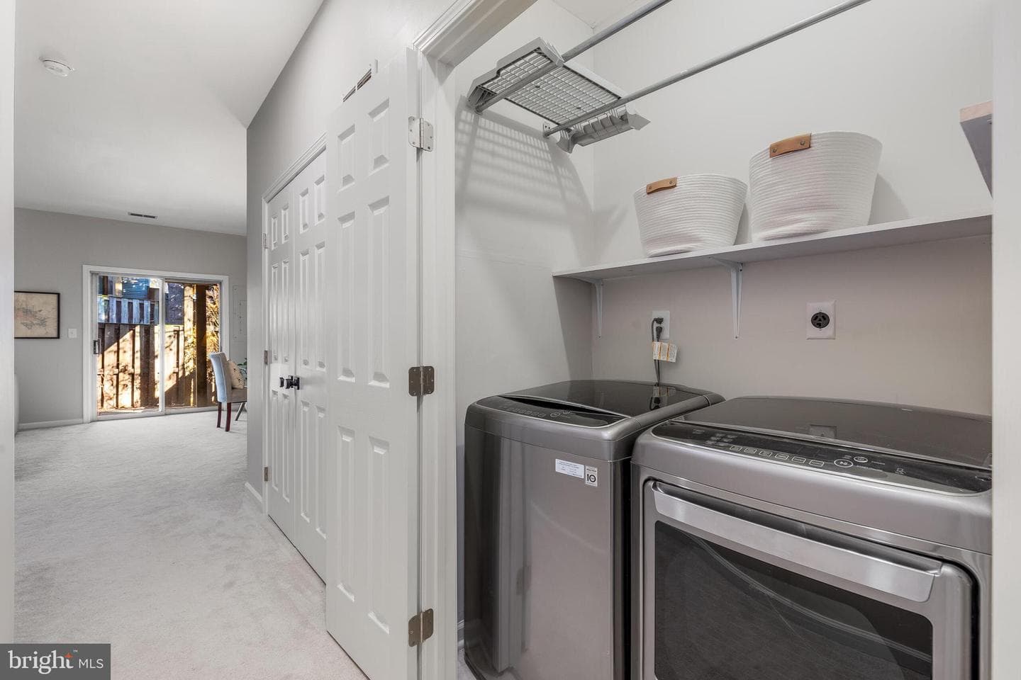 2526 James Monroe Circle photo 26