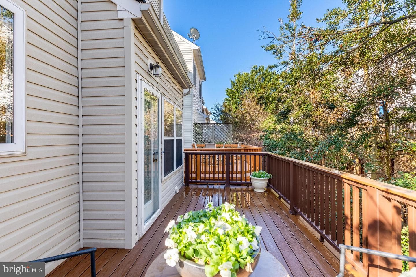 2526 James Monroe Circle photo 31