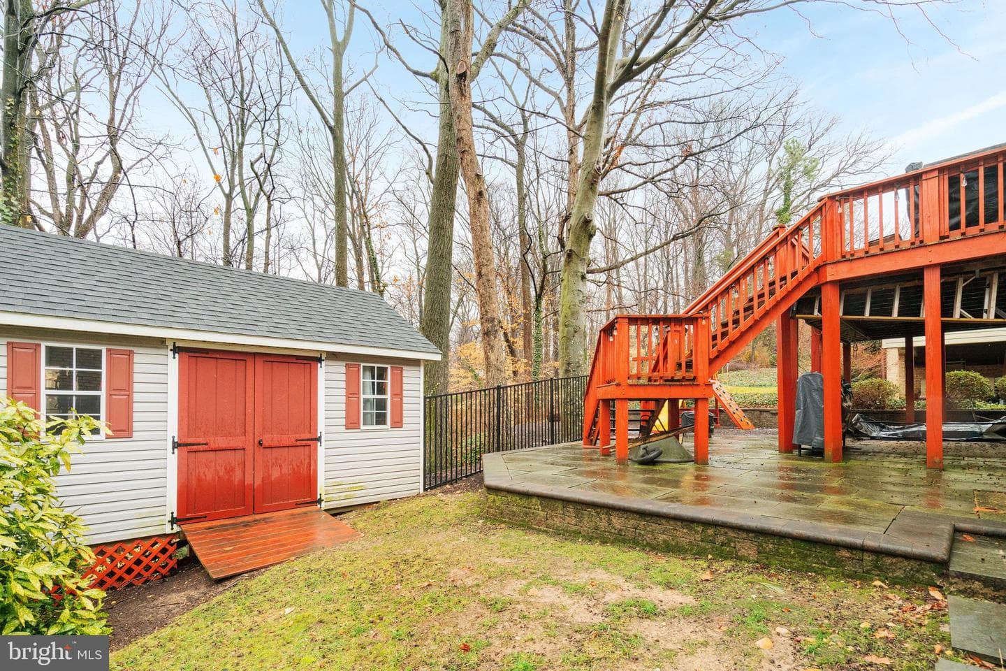 6125 Beech Tree Drive photo 32