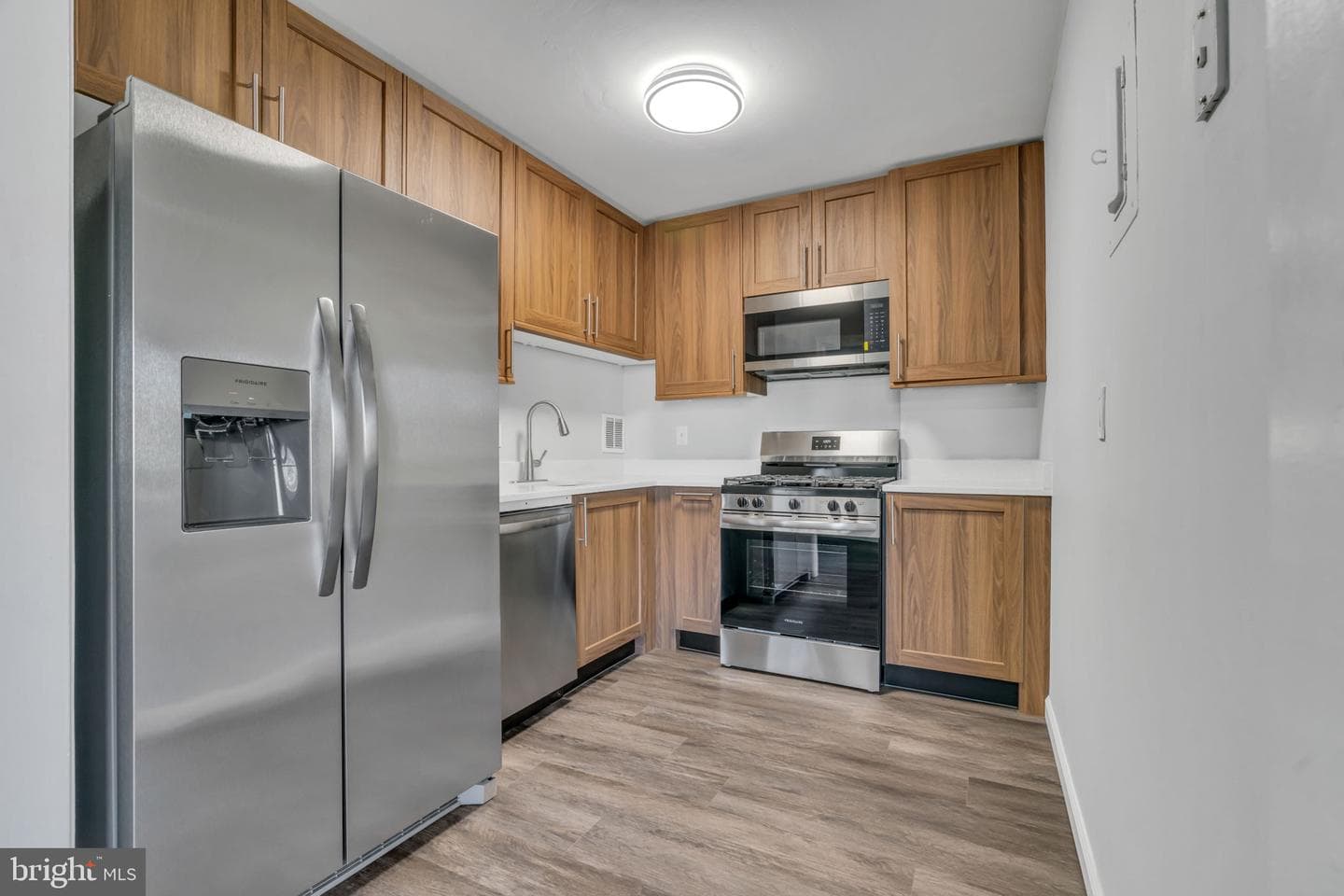 6141 Leesburg Pike #504 photo 13