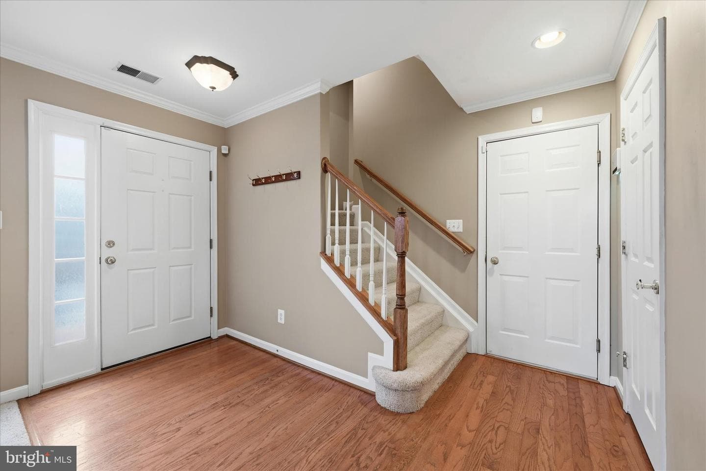 9632 Potters Hill Circle photo 11