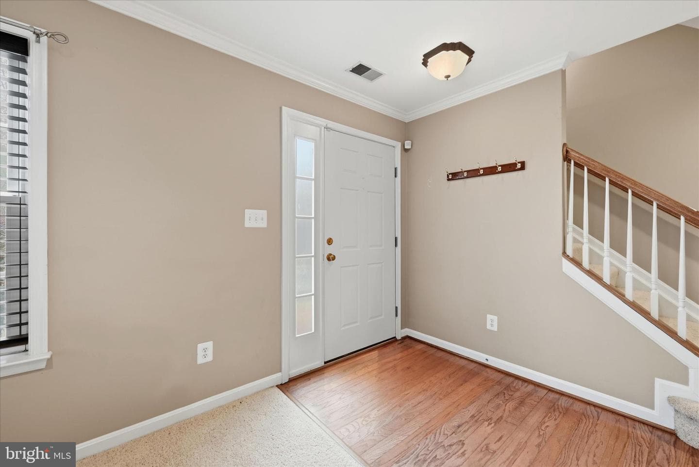 9632 Potters Hill Circle photo 6