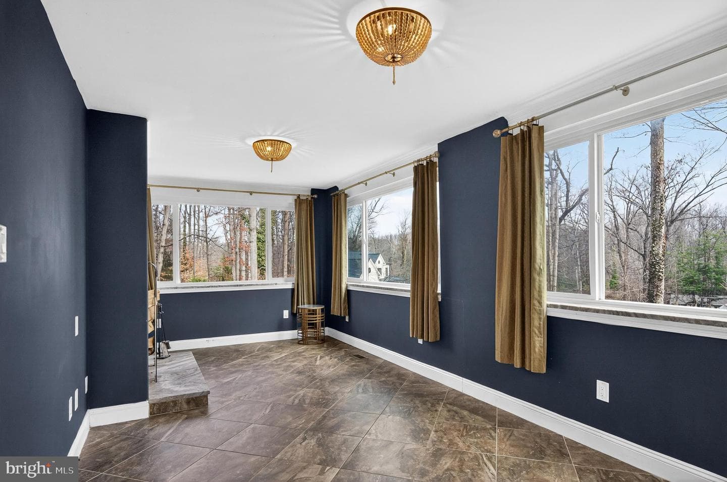 6351 Montrose Street photo 21