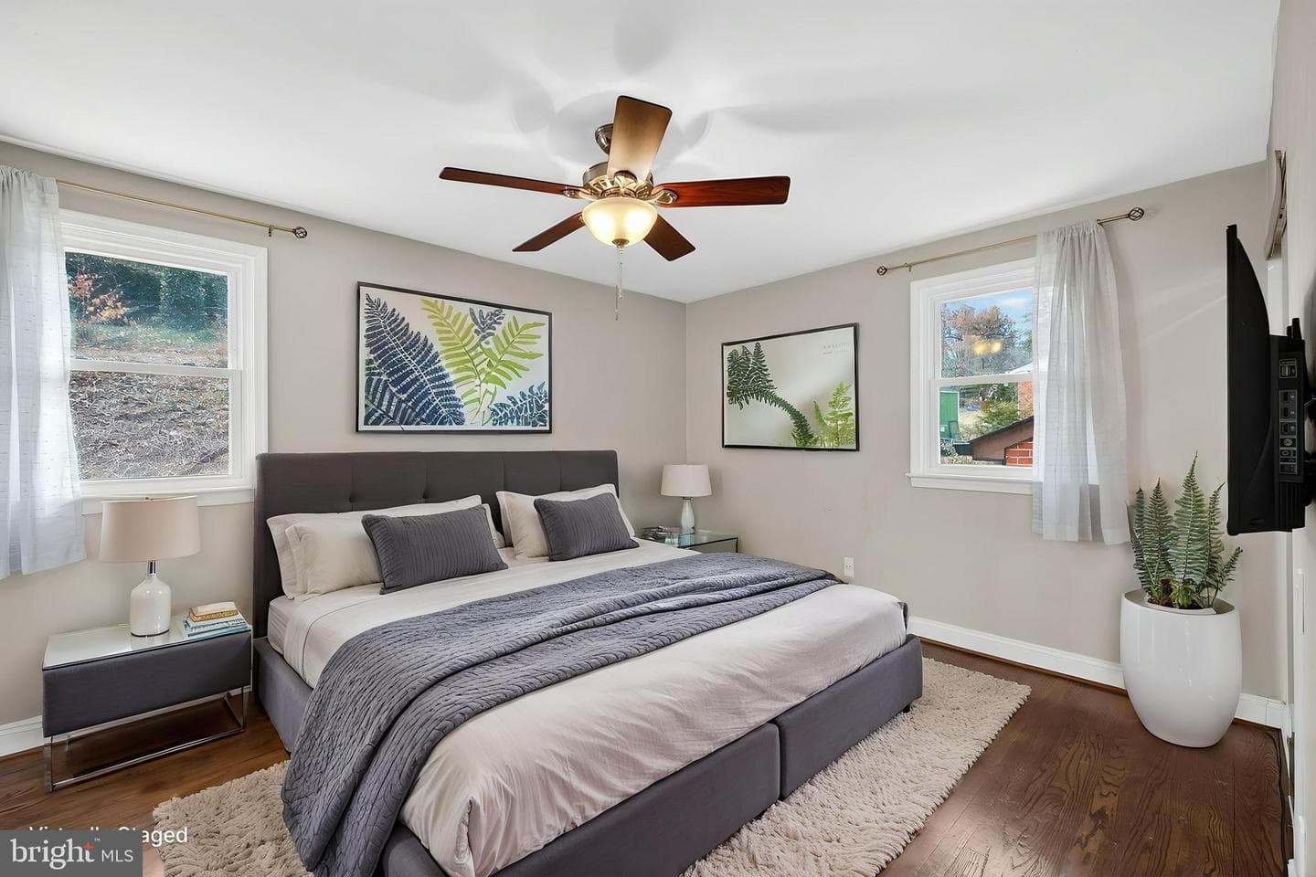 6351 Montrose Street photo 38