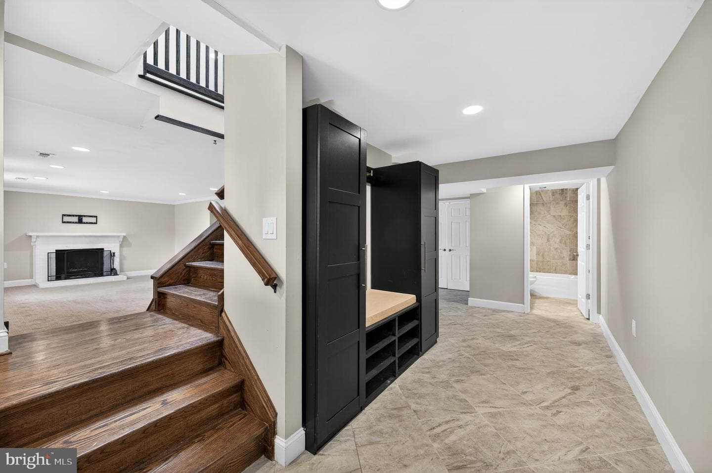 6351 Montrose Street photo 44