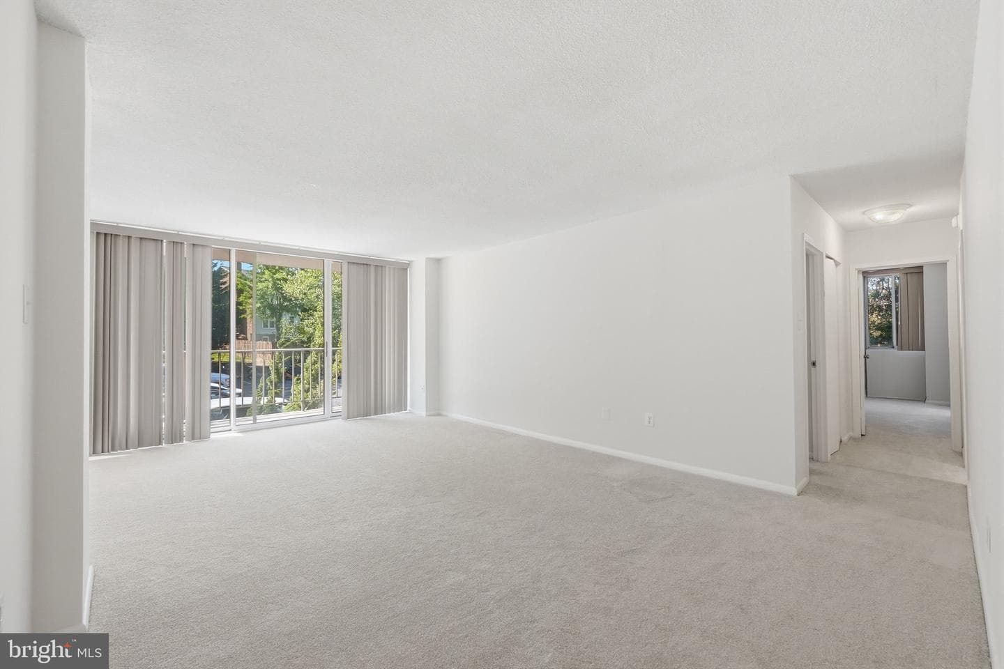 2059 Huntington Avenue #114 photo 7