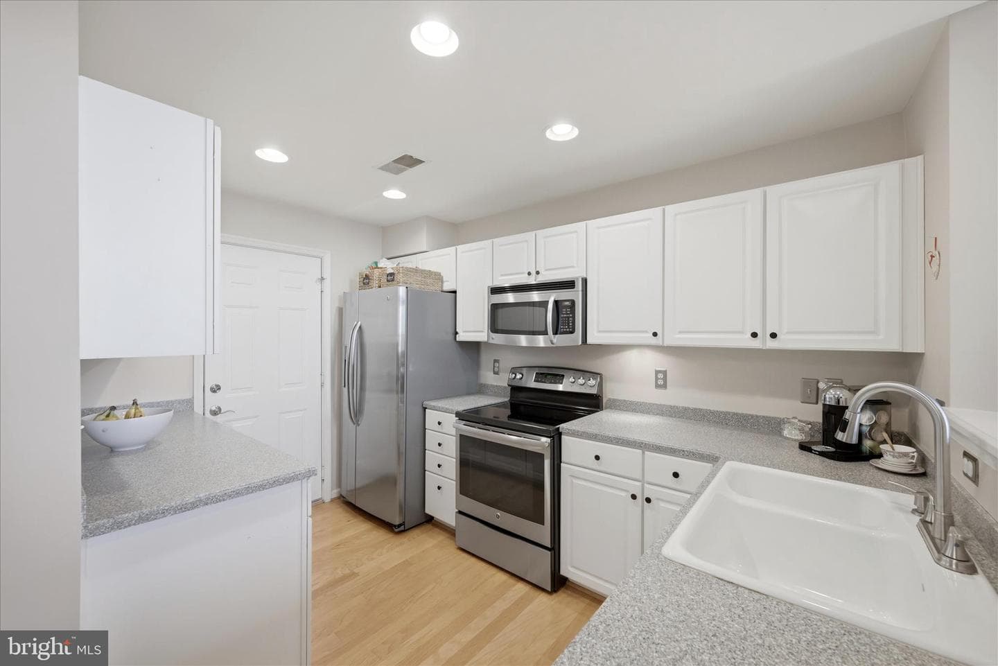 1906 Crescent Park Drive #35a photo 15