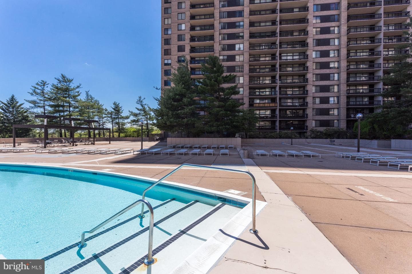 3705 S George Mason Drive #2009s photo 42