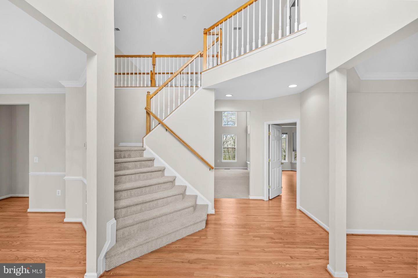 12494 Cliff Edge Drive photo 2