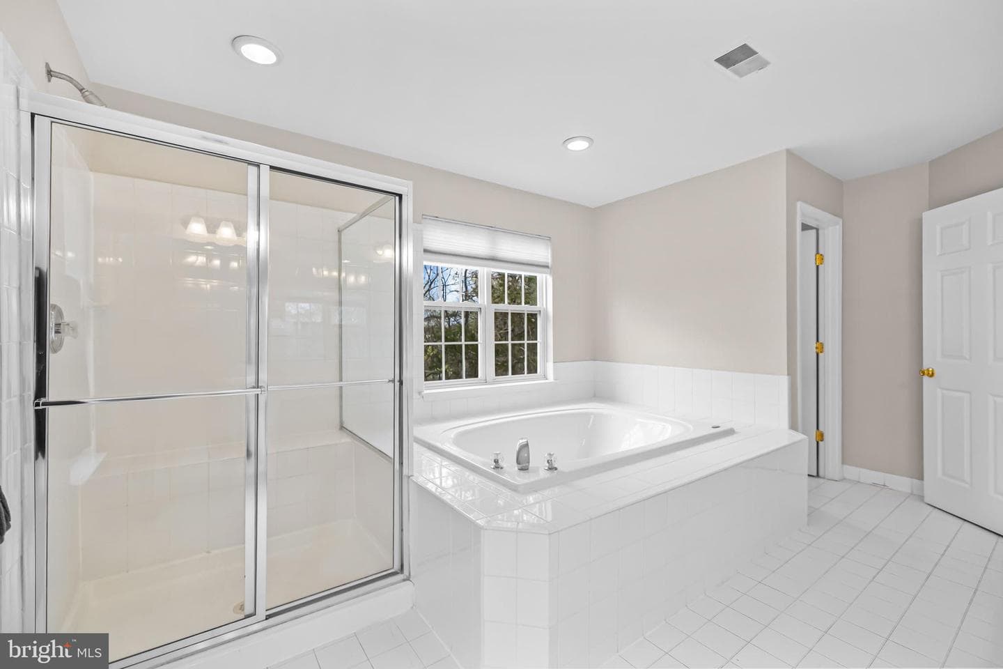 12494 Cliff Edge Drive photo 27