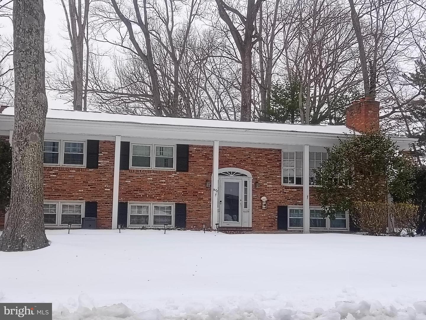 9128 Glenbrook Road