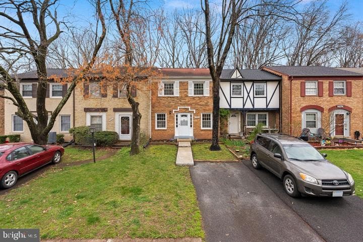 14895 Lambeth Square photo 2