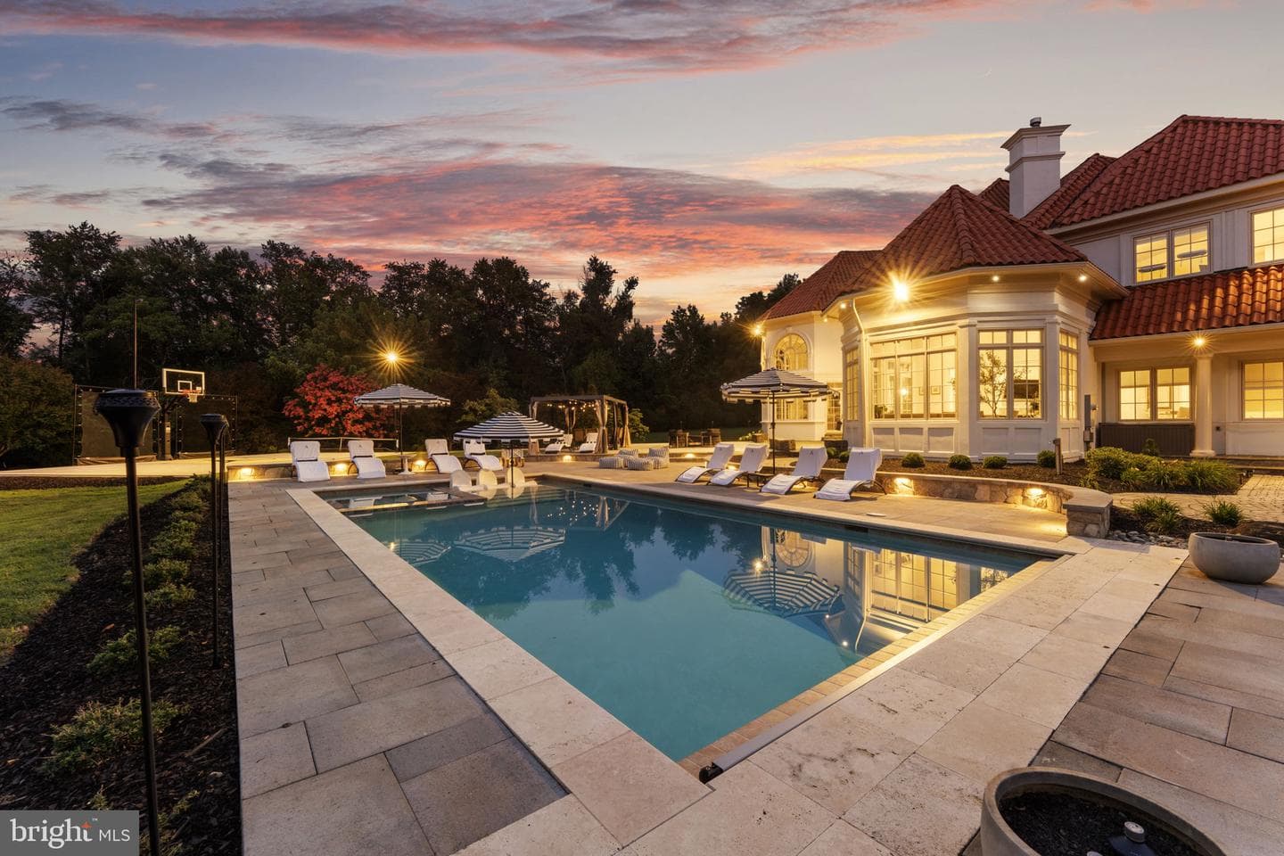 9500 Georgetown Pike, Great Falls