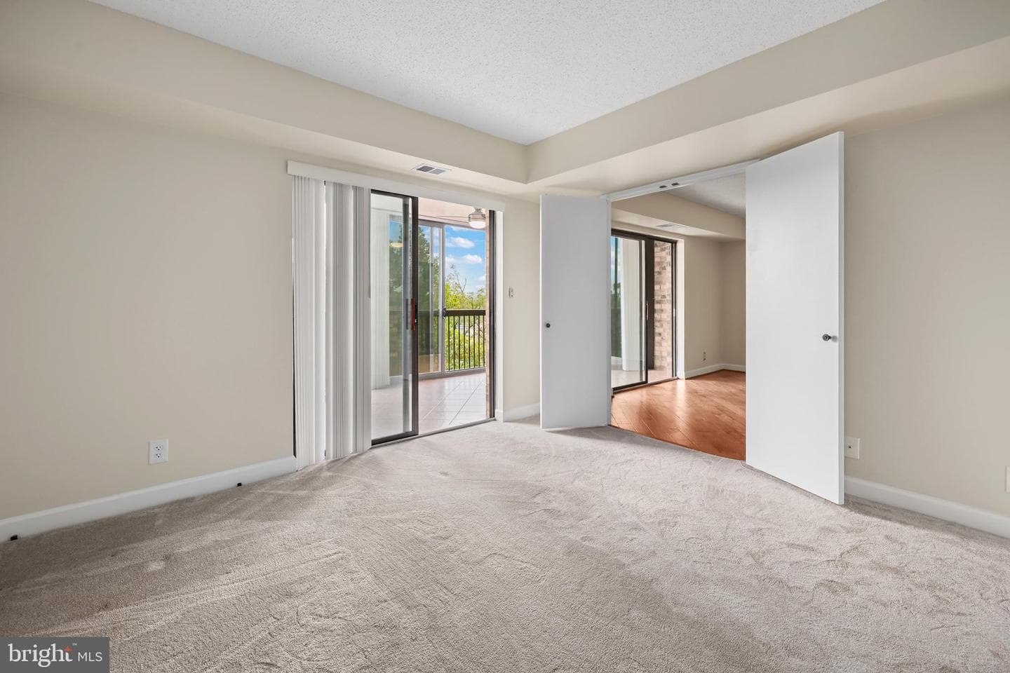 5904 Mount Eagle Drive #510 photo 19