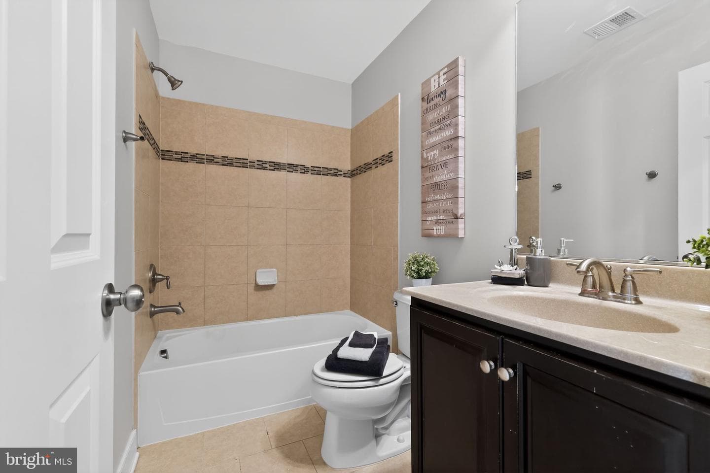 2044 Blunt Lane photo 19