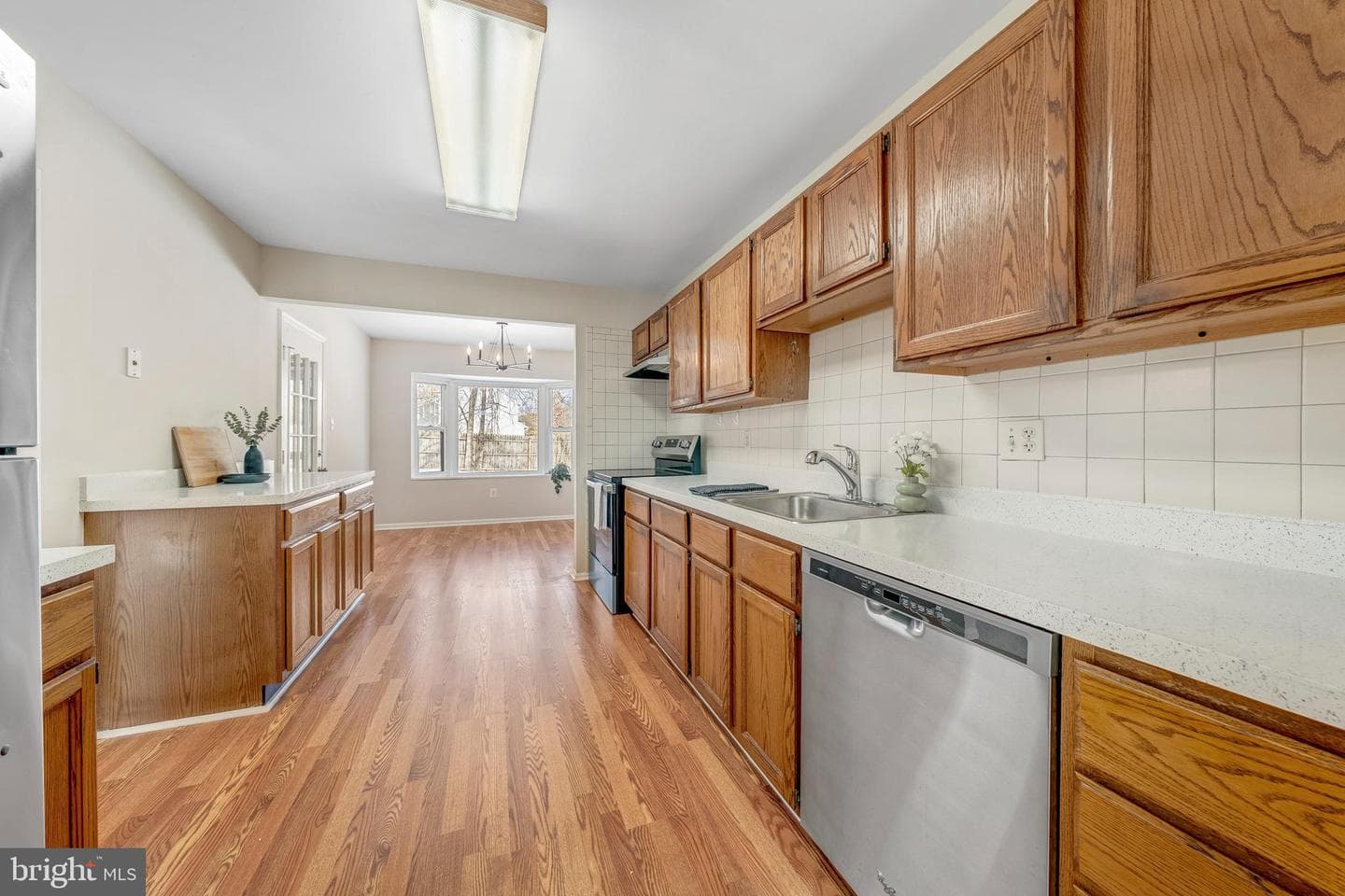 610 Worchester Street photo 10