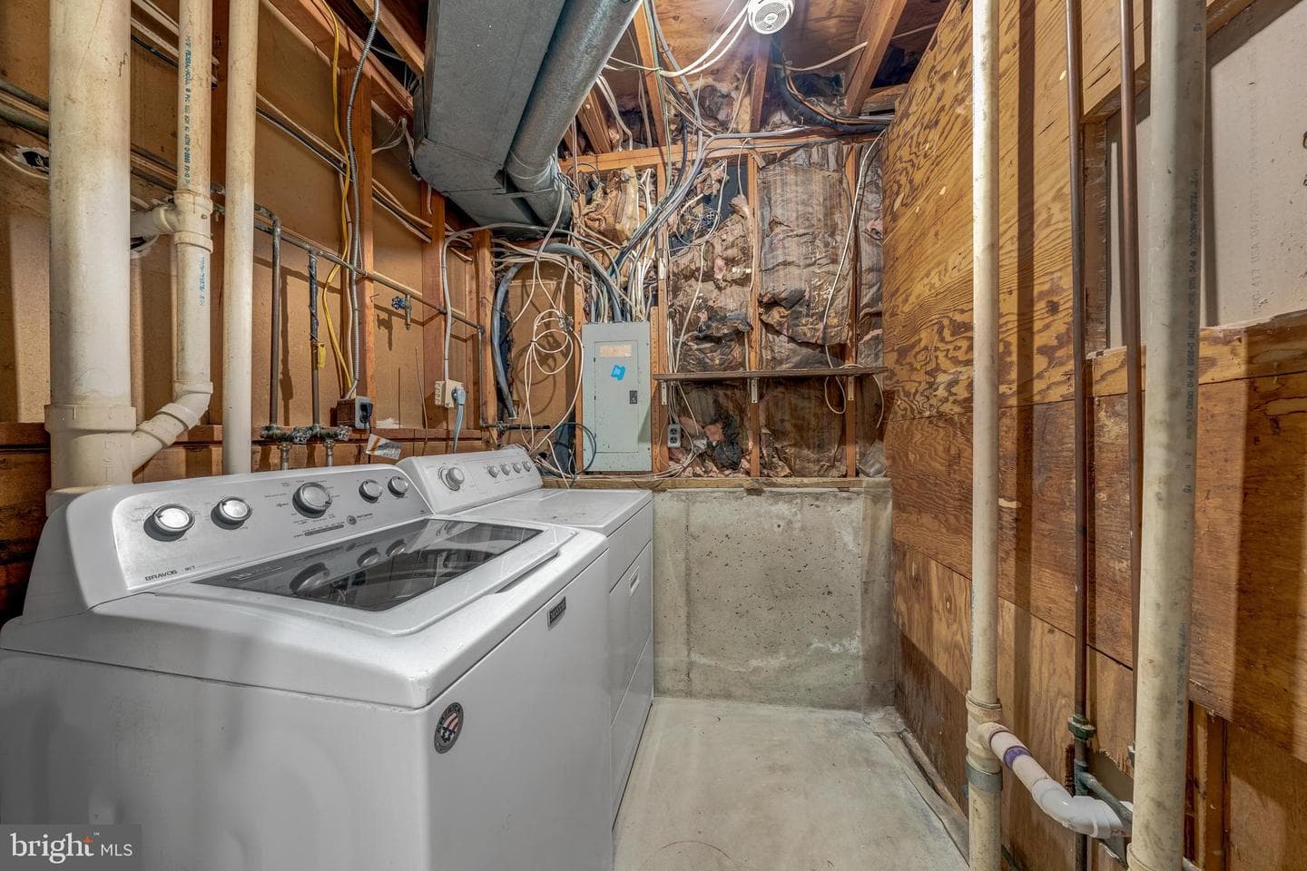 610 Worchester Street photo 31