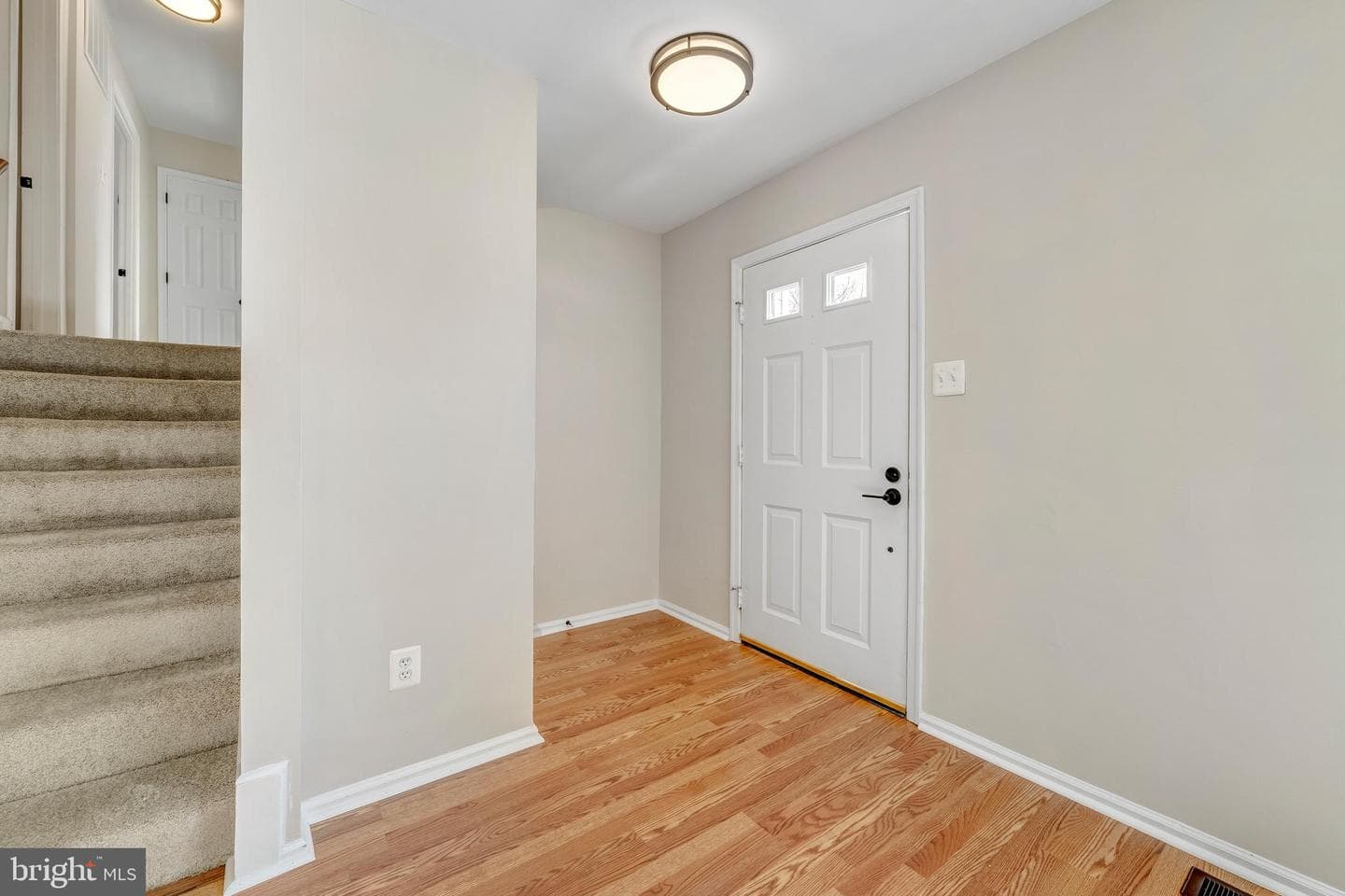 610 Worchester Street photo 4