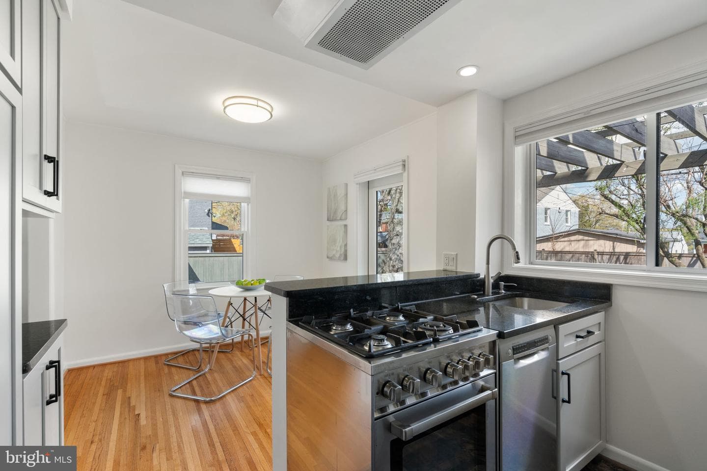 6021 Williamsburg Road photo 15