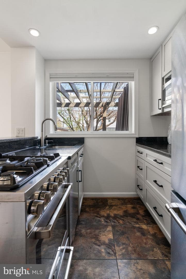 6021 Williamsburg Road photo 16
