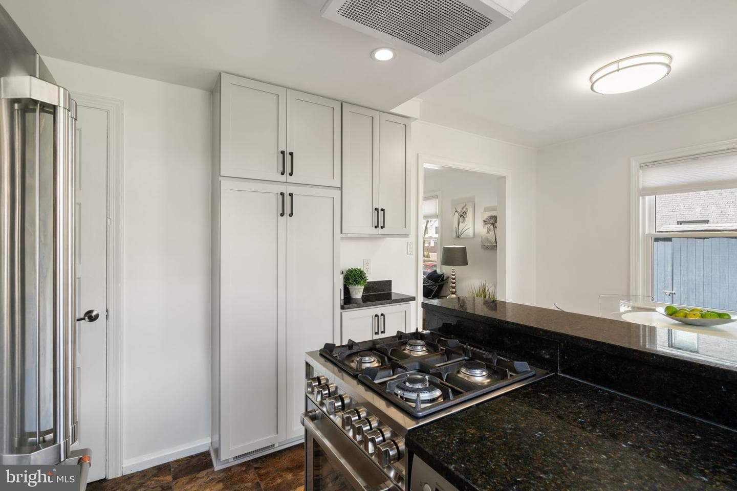 6021 Williamsburg Road photo 17