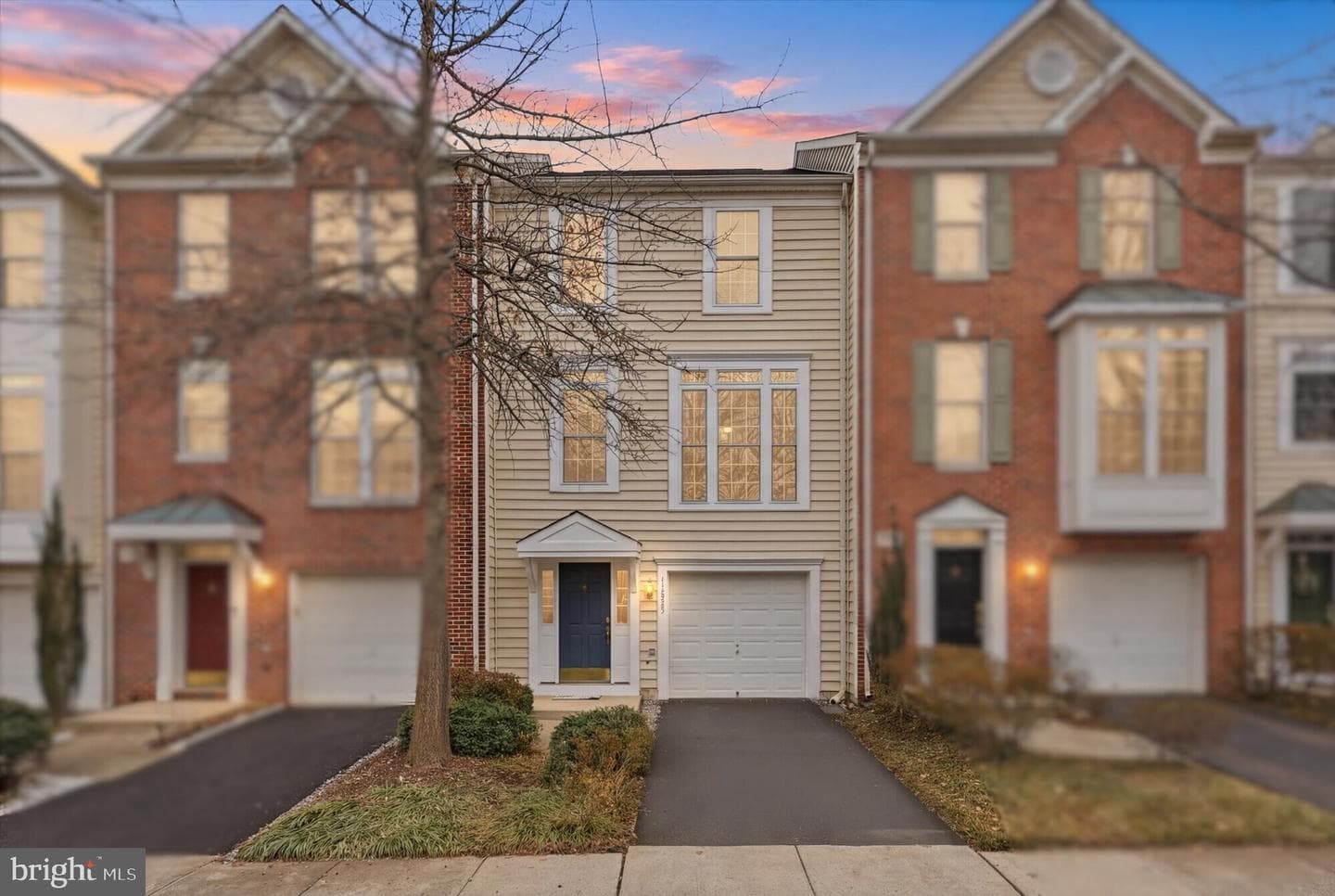 11625 Fairfax Commons Drive