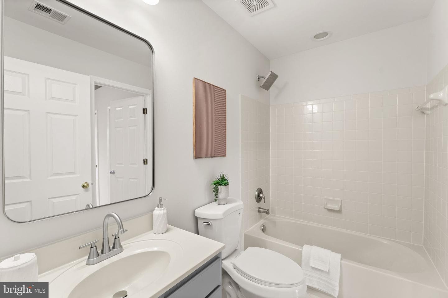 11625 Fairfax Commons Drive photo 31