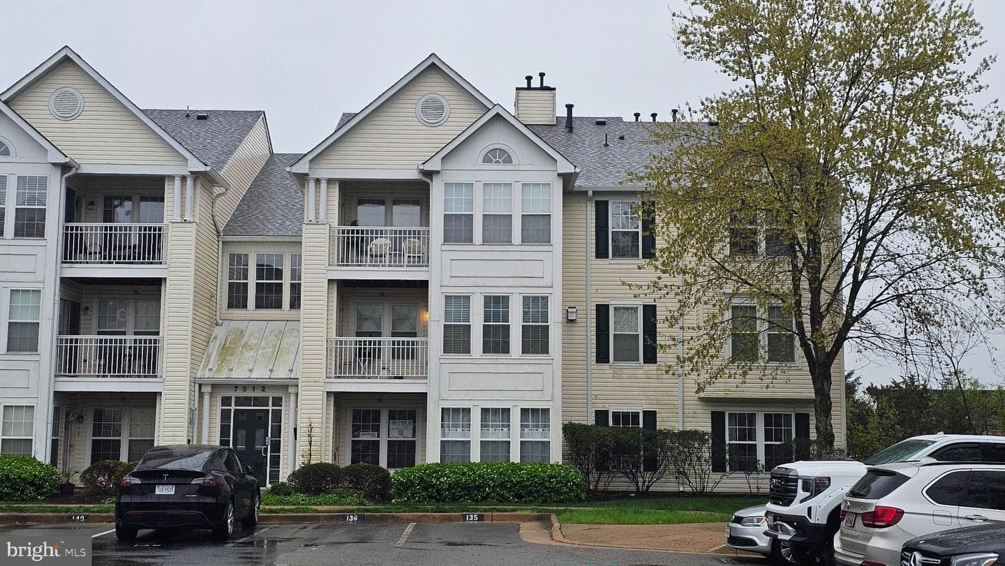 7512 Snowpea Court #d photo 17