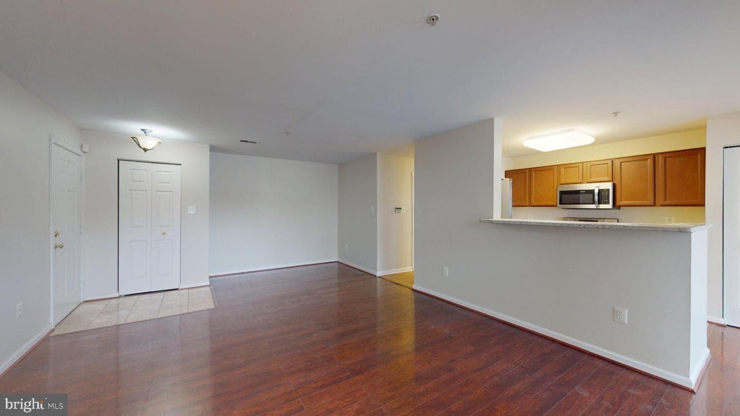 7512 Snowpea Court #d photo 23