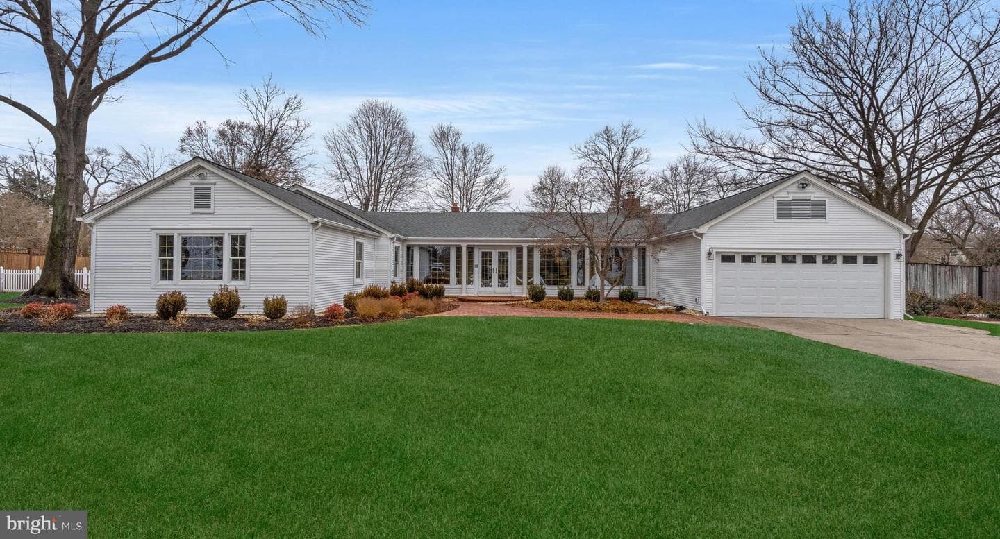 6336 Oak Ridge Drive photo 2