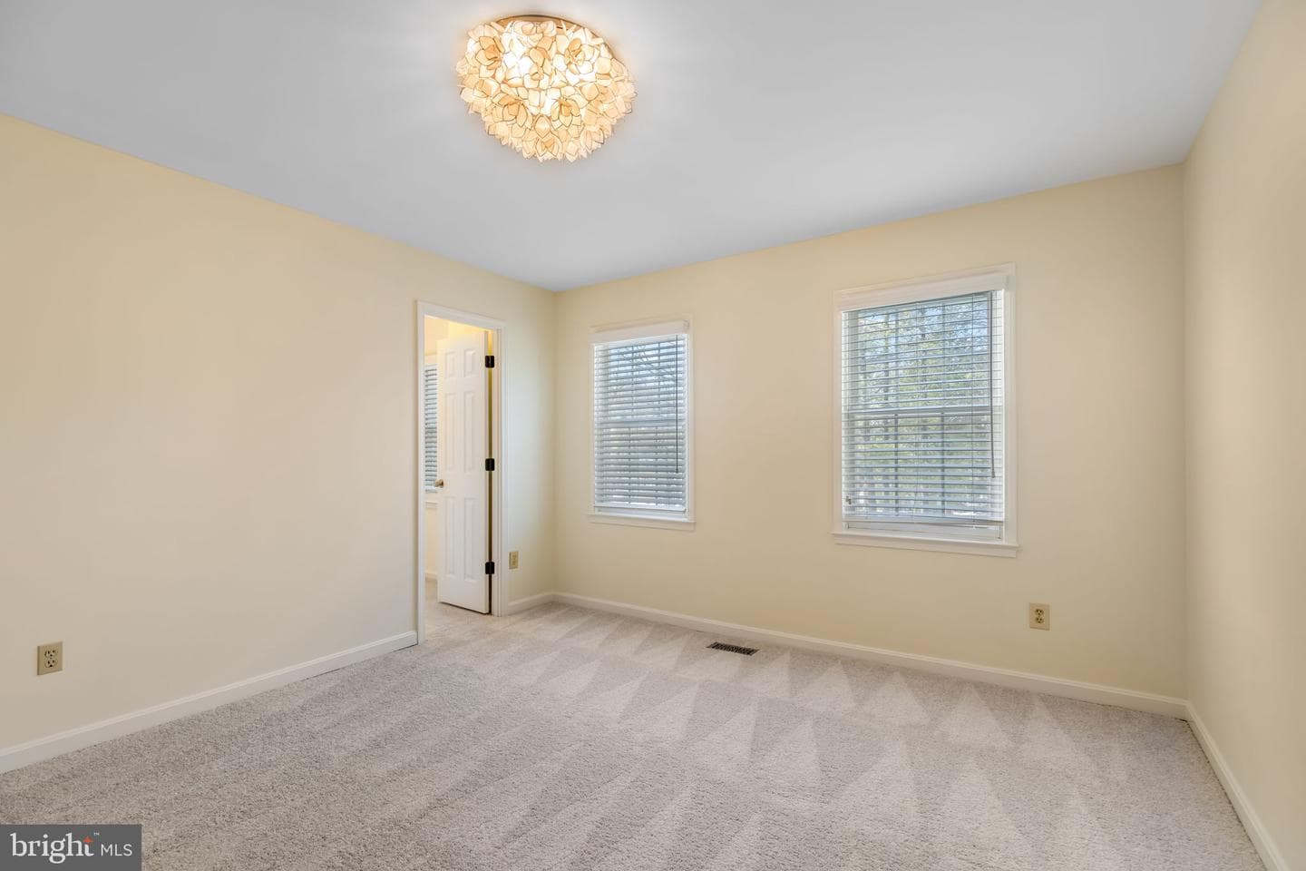 8371 Luce Court photo 11