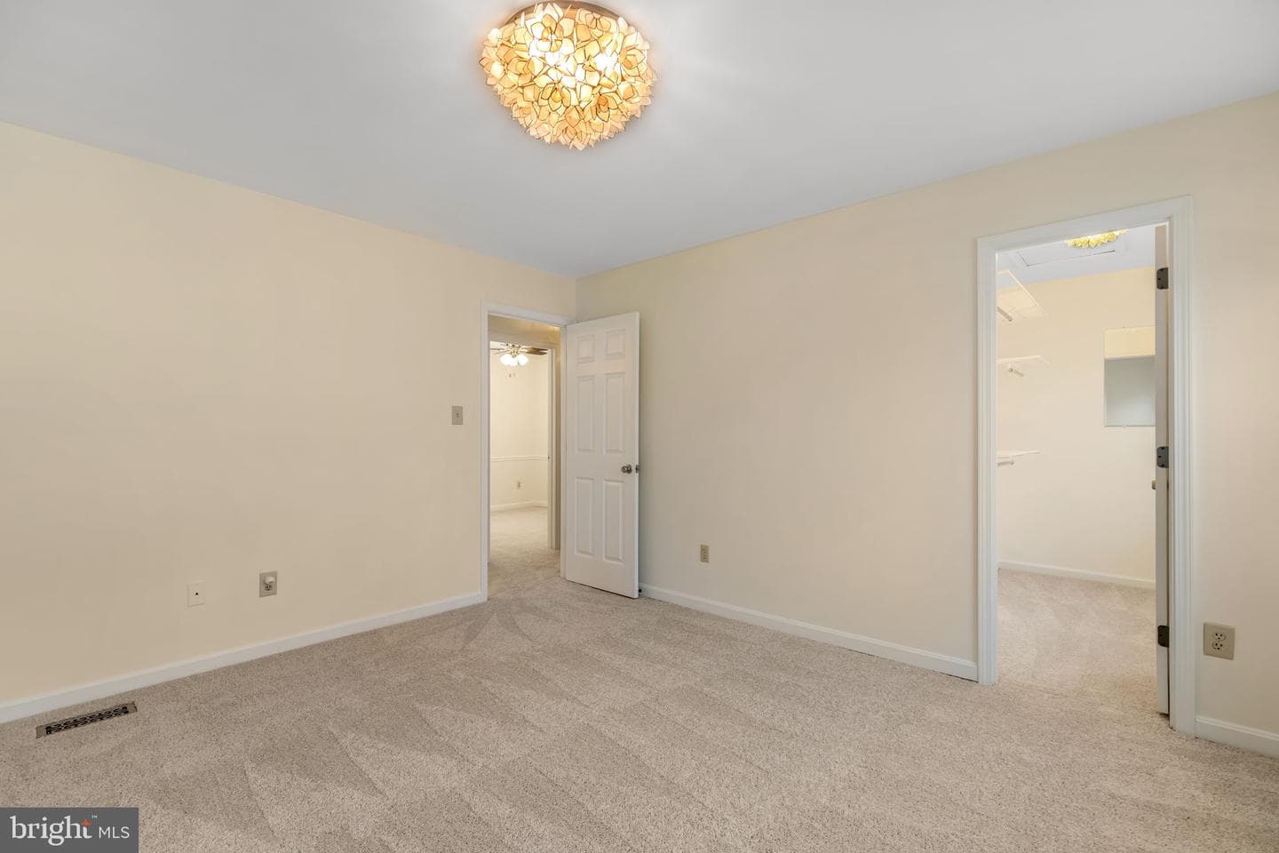 8371 Luce Court photo 12