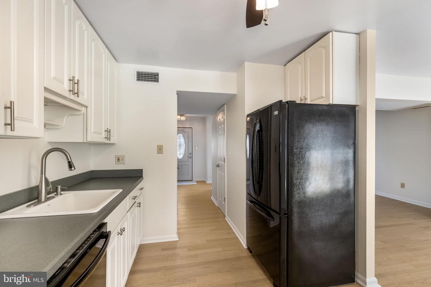 8371 Luce Court photo 8