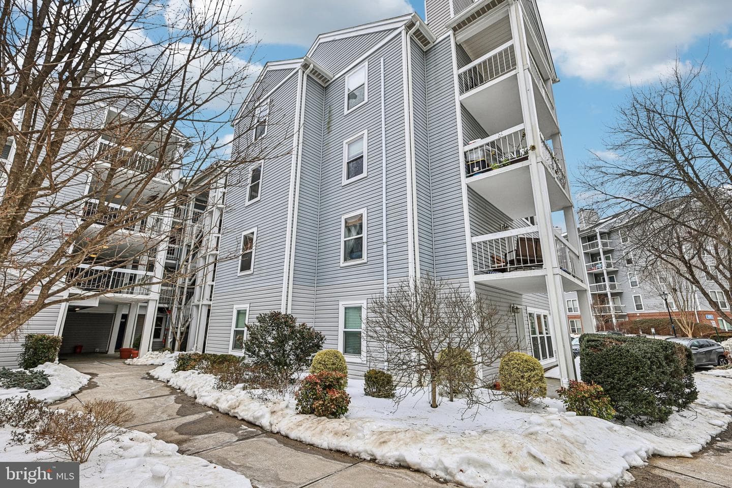 3179 Summit Square Drive #2-B6 photo 23