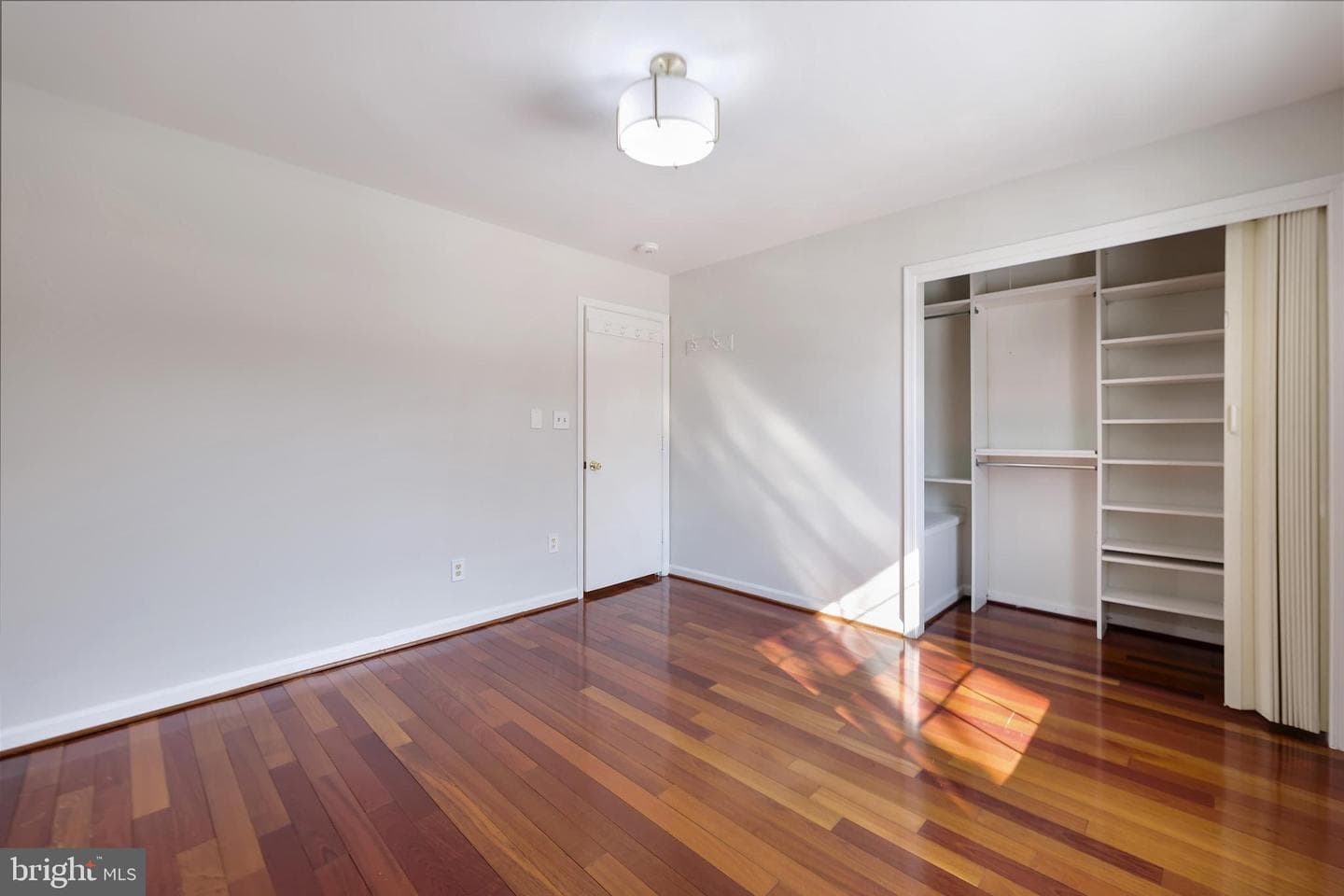 8218 Carrleigh Parkway #10 photo 14