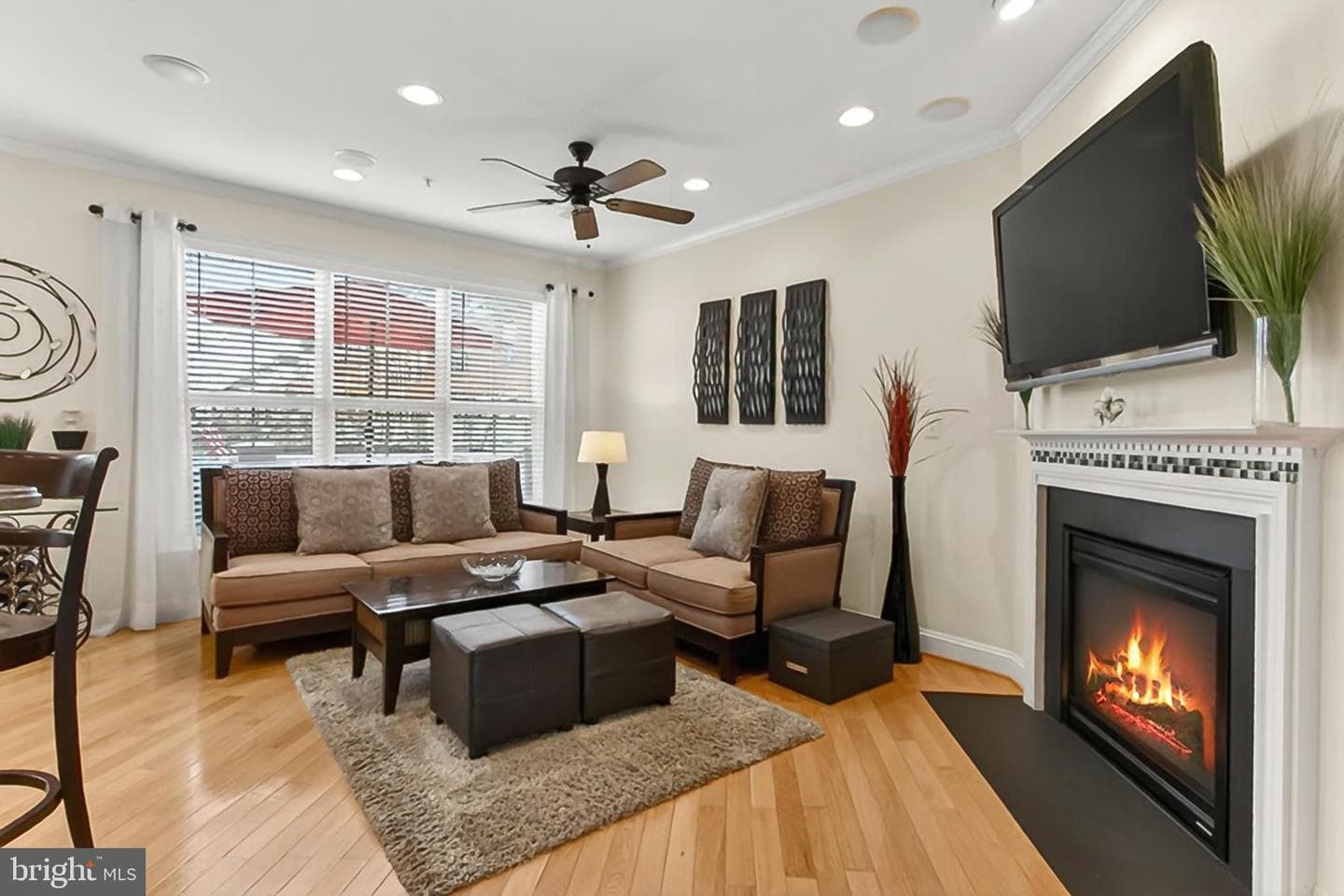 806 Grace Street photo 24