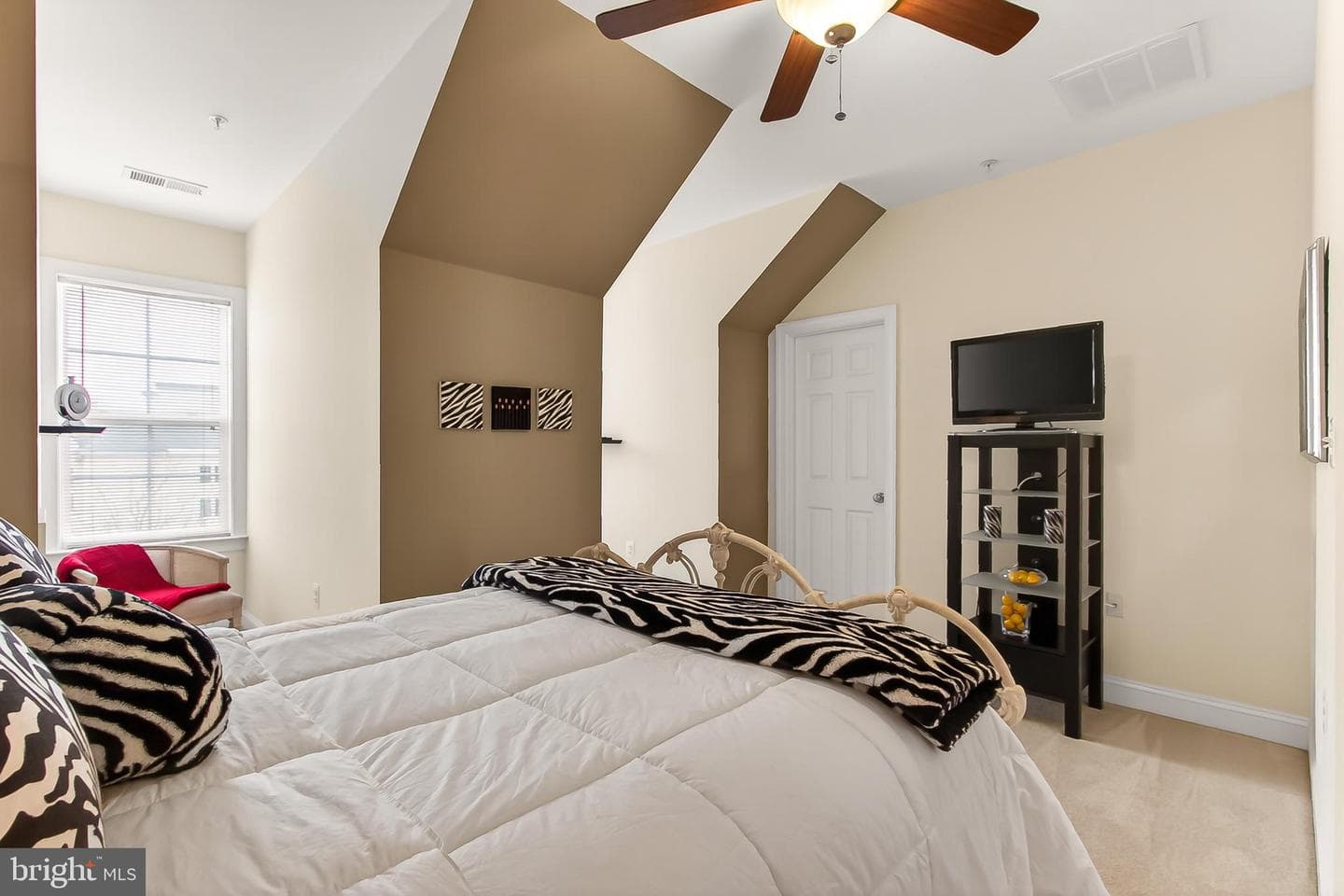 806 Grace Street photo 51