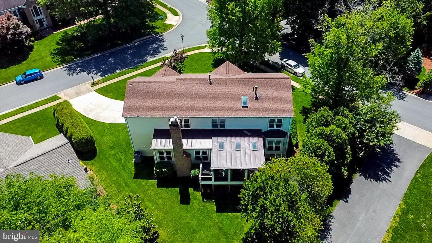 5408 Heatherford Court photo 3