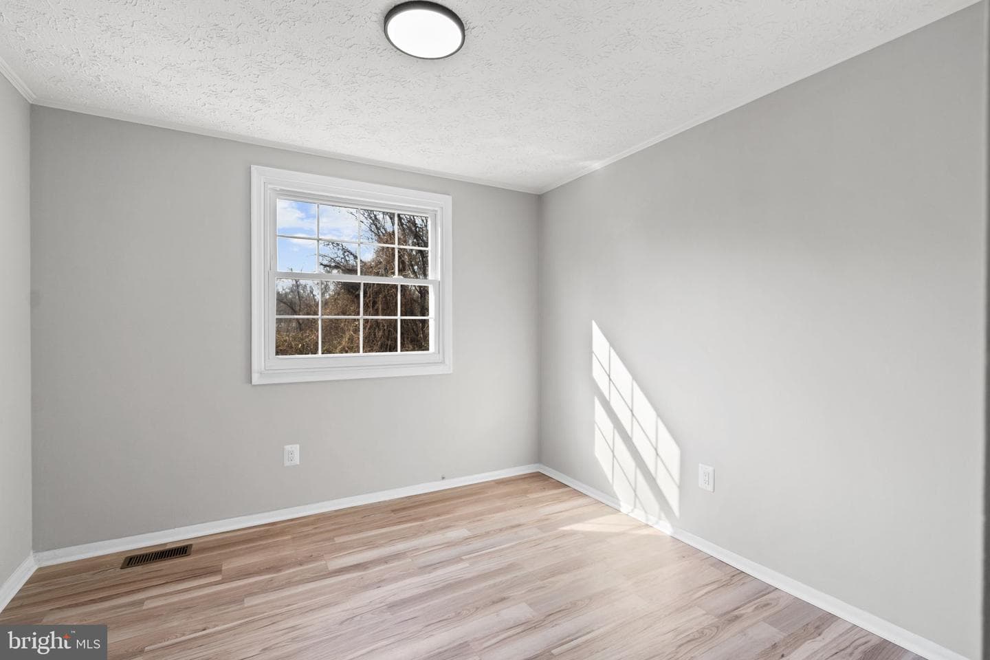 5570 Caithness Court photo 29