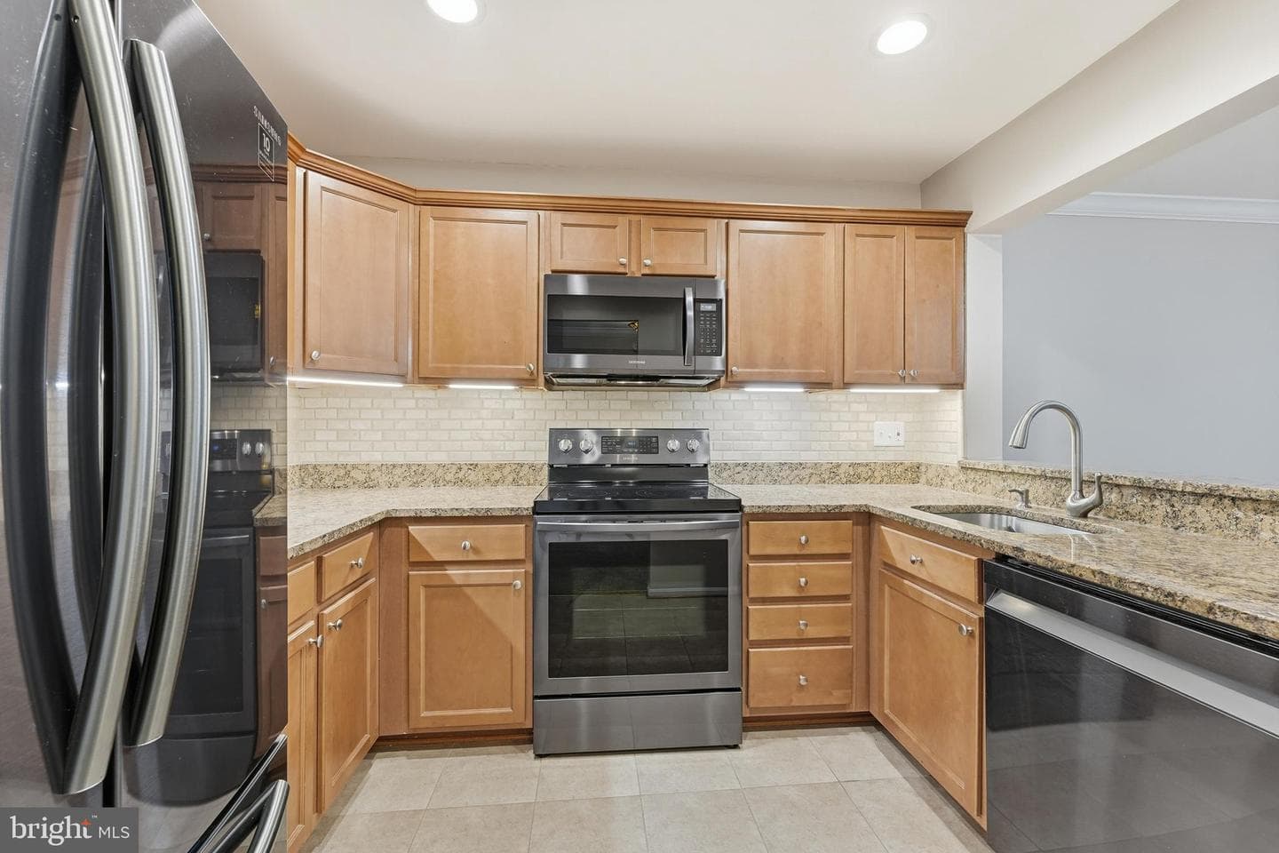 6036 Old Landing Way #29 photo 8