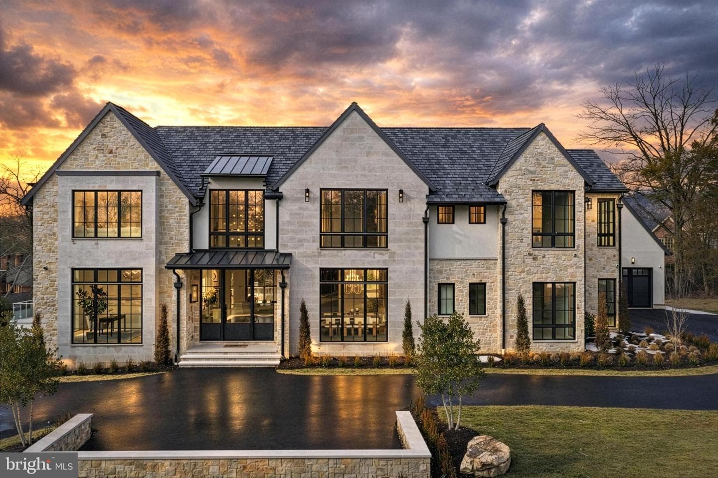1306 Ballantrae Court, Mclean